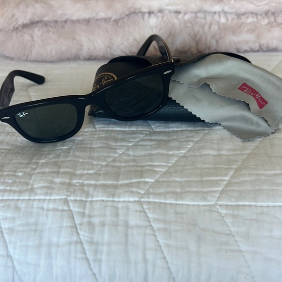 Ray-Ban Accessories - Ray-Ban Wayfarer